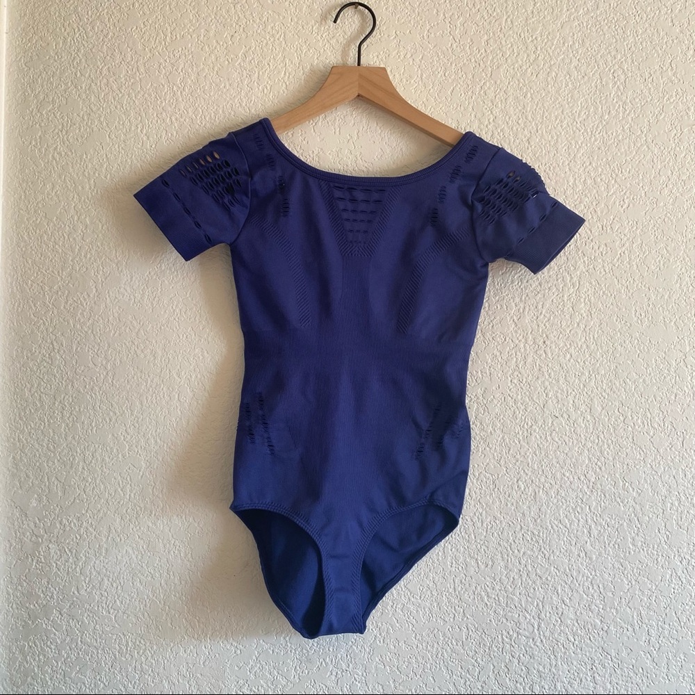 IVY PARK Perforated Jersey Bodysuit Seamless Navy - Picture 3 of 10